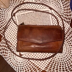 Vintage soft brown leather fossil crossbody wallet